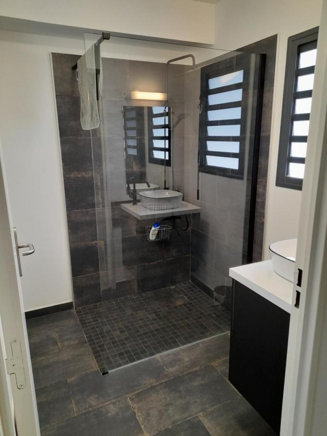 Chambre Avec Salle De Bain, Wc Et Terrasse Étang-Salé les Bains Exterior foto